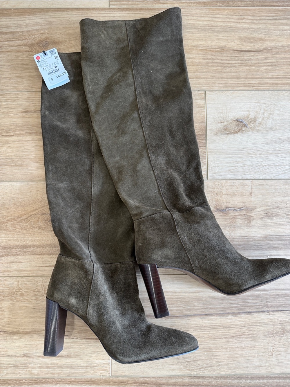 NWT Zara Olive Green Suede Slouchy Boots